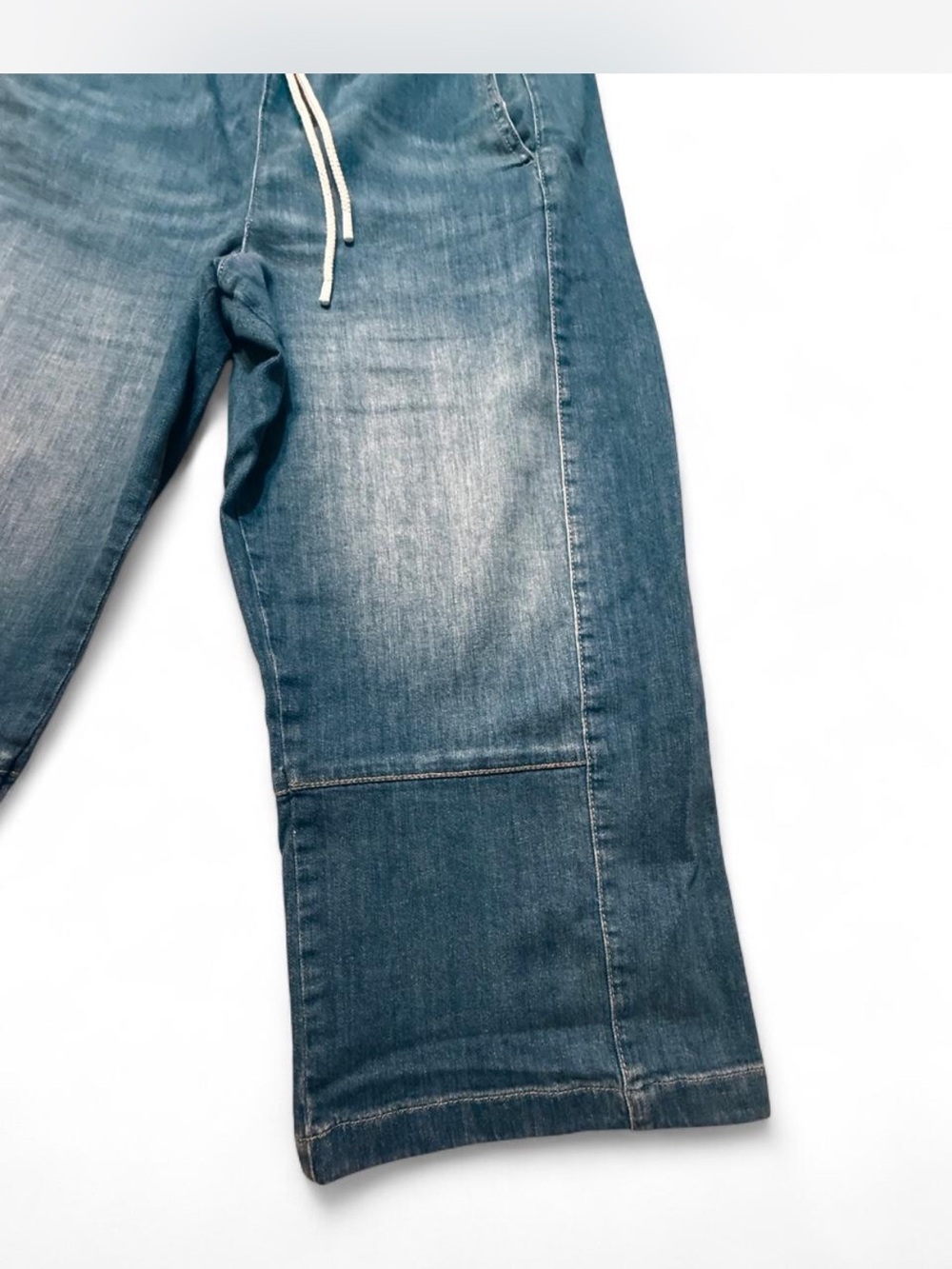Pilcro women Drawstring Denim Jeans in Faded Blue - Picture 4 of 6